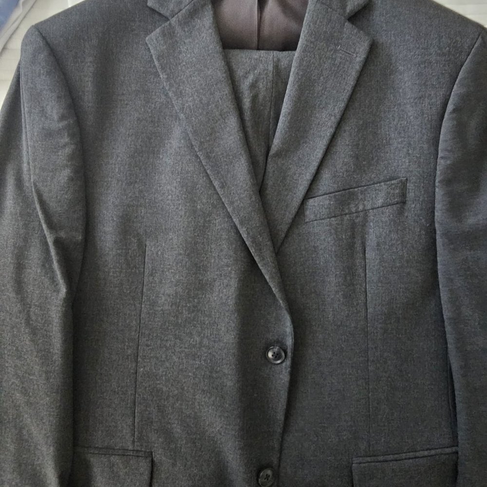 Grey Men high quality suit - Alfani